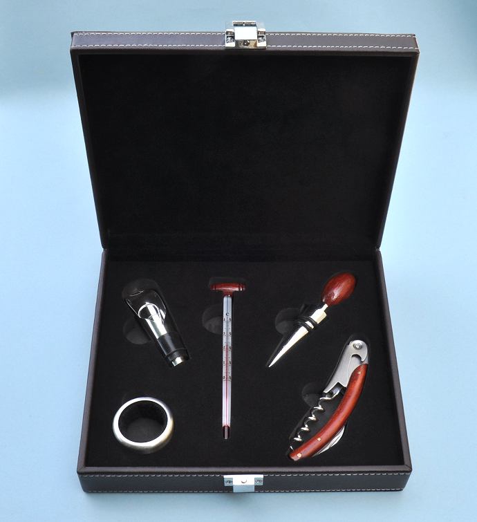 Wine Connoisseur Professional Quality Corkscrew Set